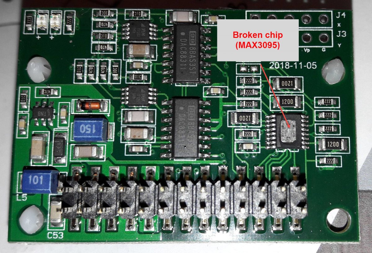 7110 - broken chip MAX3095.jpg